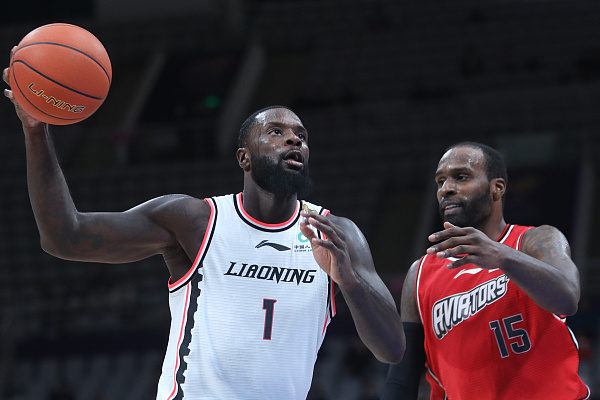 CBA季后赛倒计时，曼联今晚更衣室发声，细节引发关注，话题不断，心理建设被强调(曼联压哨转会)