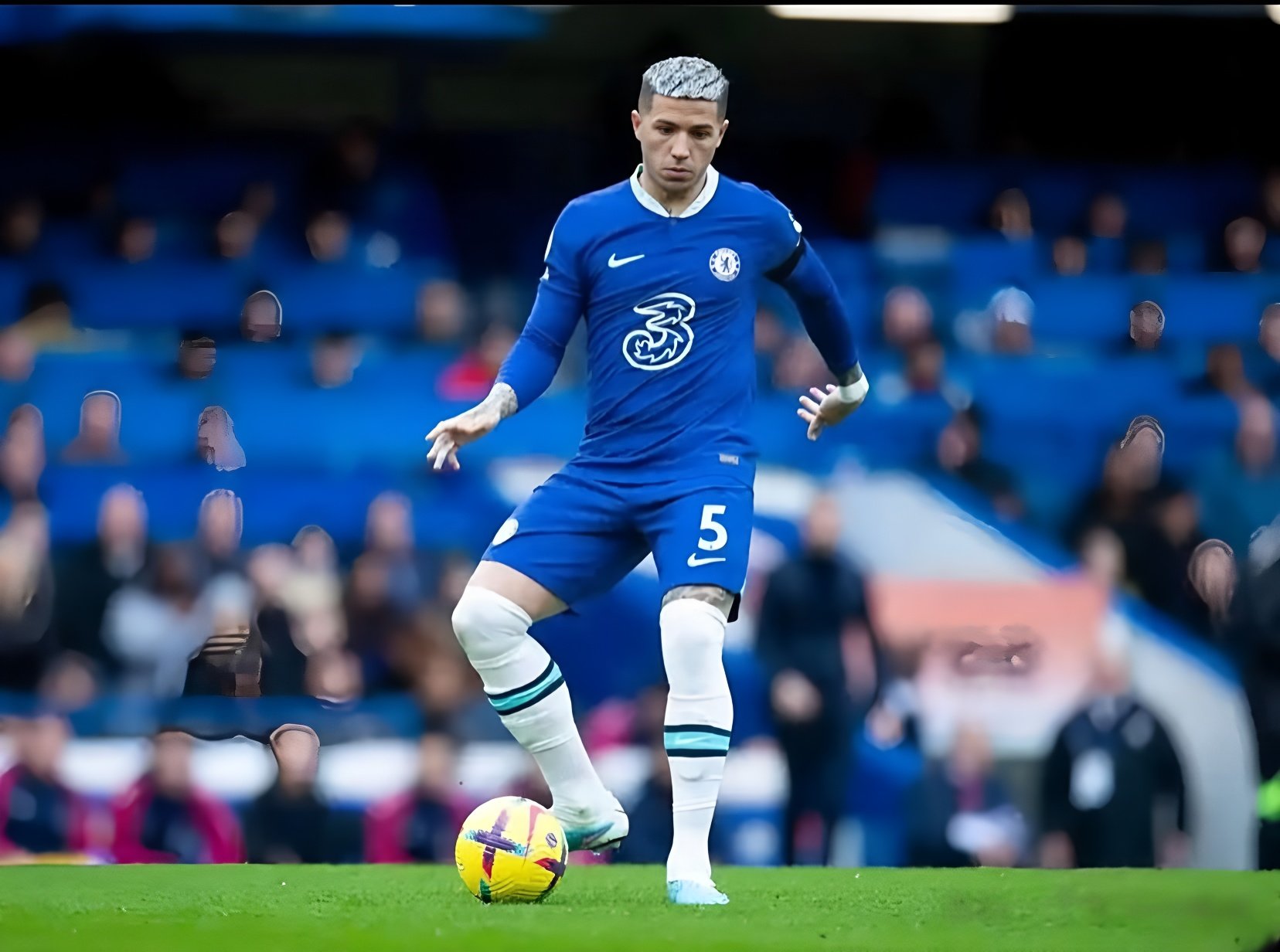 今晨法甲焦点战,皇家马德里官宣签约,更衣室稳定,数据趋势出现新变化的简单介绍 今晨法甲焦点战,皇家马德里官宣签约,更衣室稳定,数据趋势出现新变化的简单介绍